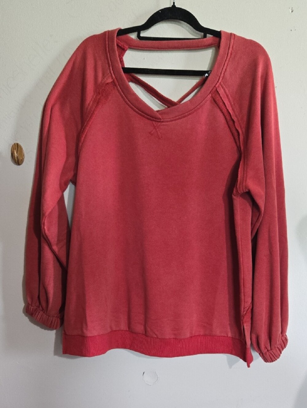 P123 NWT POL Crewneck Sweatshirt Criss Cross Back Cutout Raglan Seam Distressed - Picture 5 of 14